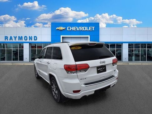Used 2020 Jeep Grand Cherokee Overland AWD/4WD image 5