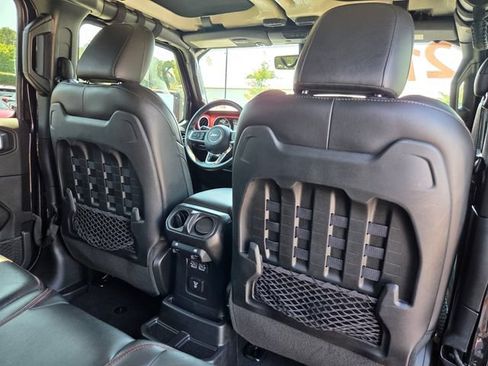 Used 2021 Jeep Wrangler Unlimited Rubicon AWD/4WD image 19