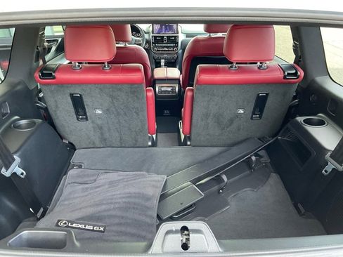 Used 2023 Lexus GX 460 Luxury w/ Sport Design Package image 17