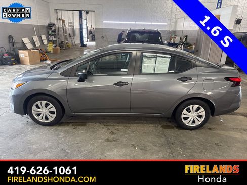 Used 2024 Nissan Versa S image 1