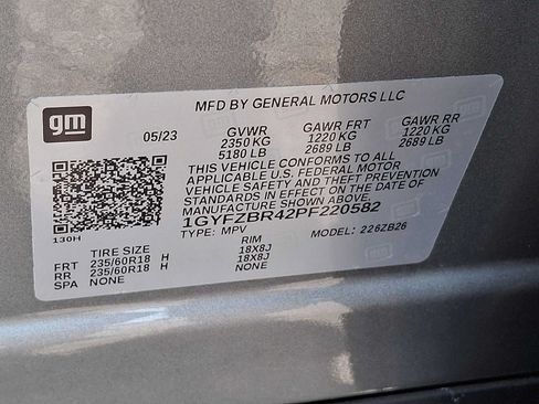Used 2023 Cadillac XT4 Luxury w/ Cold Weather Package AWD/4WD image 27