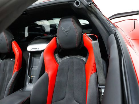 Used 2025 Chevrolet Corvette Z06 w/ Z07 Performance Package RWD image 87
