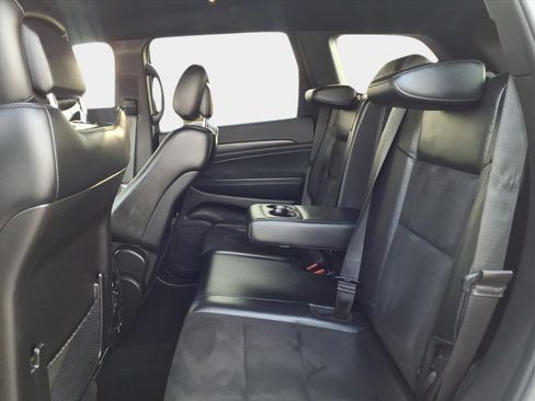 Certified 2021 Jeep Grand Cherokee Laredo X image 14