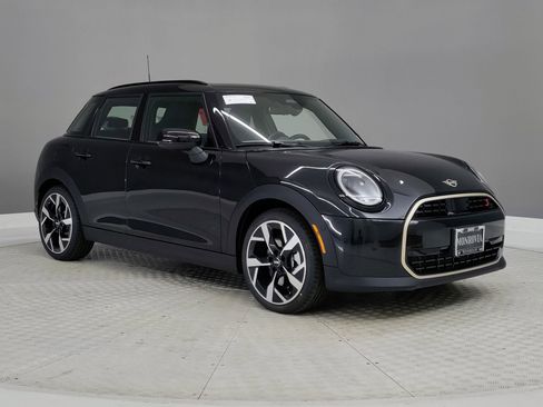 New 2026 MINI Cooper S image 29