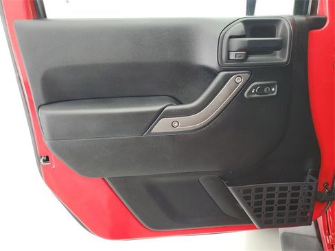 Used 2014 Jeep Wrangler Unlimited Sport w/ Quick Order Package 24S image 18