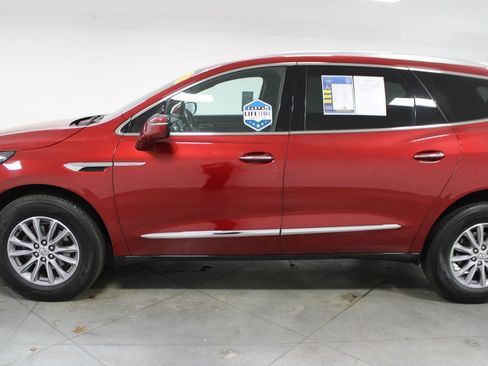 Used 2024 Buick Enclave Premium image 6
