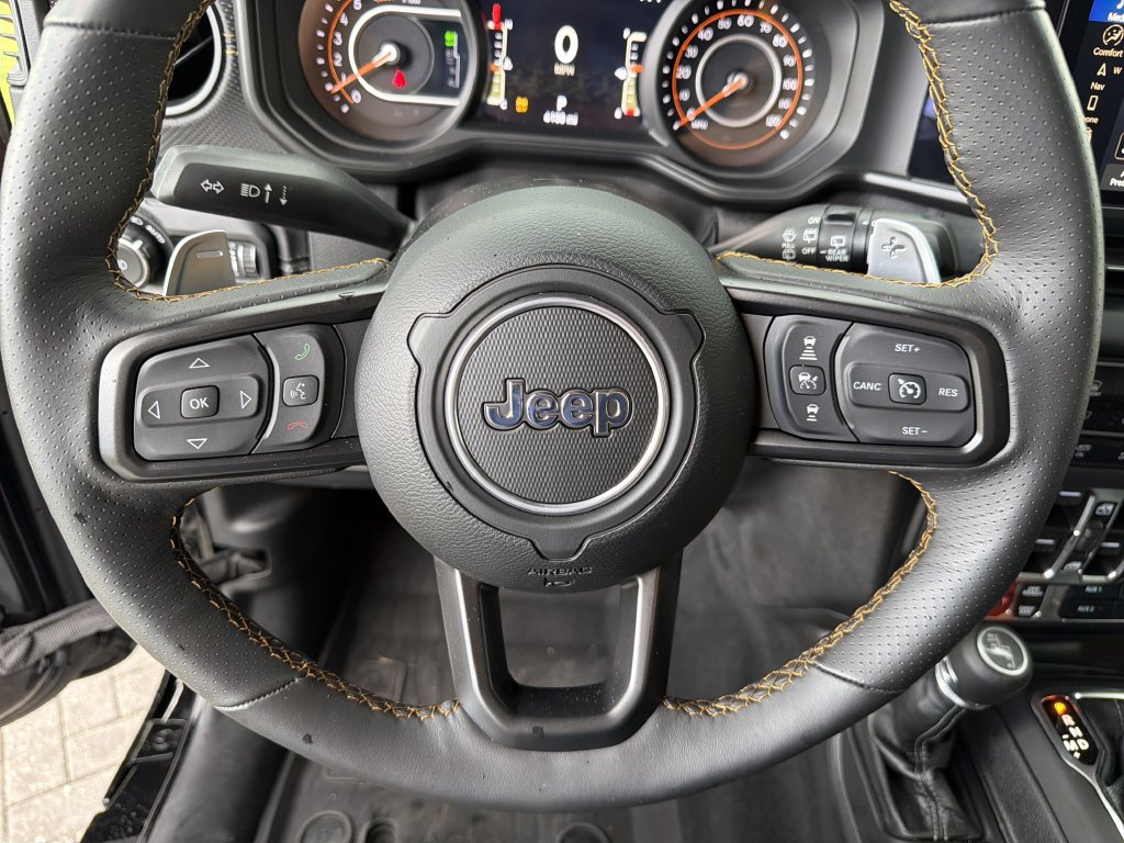 Used 2025 Jeep Wrangler Unlimited Rubicon 392 AWD/4WD image 29
