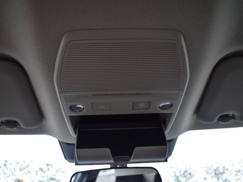 New 2026 Nissan Sentra SR w/ Floor Mat Package FWD image 38
