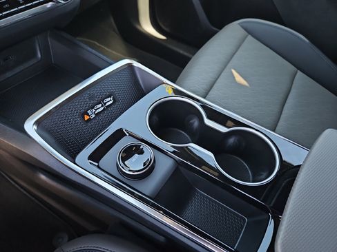 New 2026 Chevrolet Equinox LT w/ Convenience Package II image 20