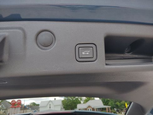 Used 2024 Chevrolet Equinox LT AWD/4WD image 27