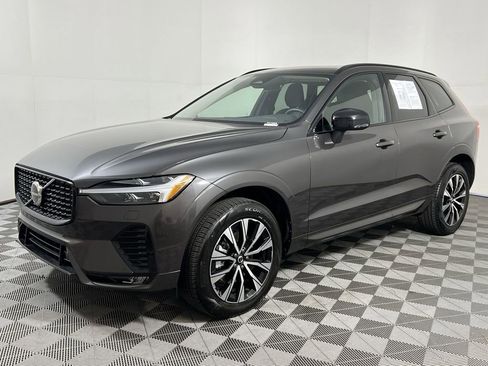 Certified 2025 Volvo XC60 B5 Core w/ Climate Package image 6