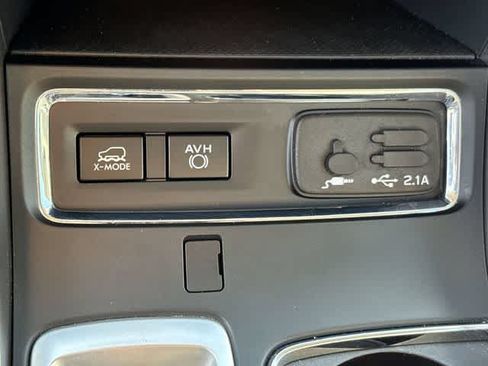 Used 2019 Subaru Ascent Limited AWD/4WD image 26