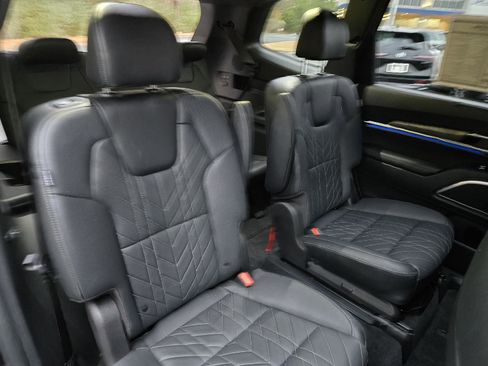 Used 2025 Kia Telluride SX Prestige X-Line image 25