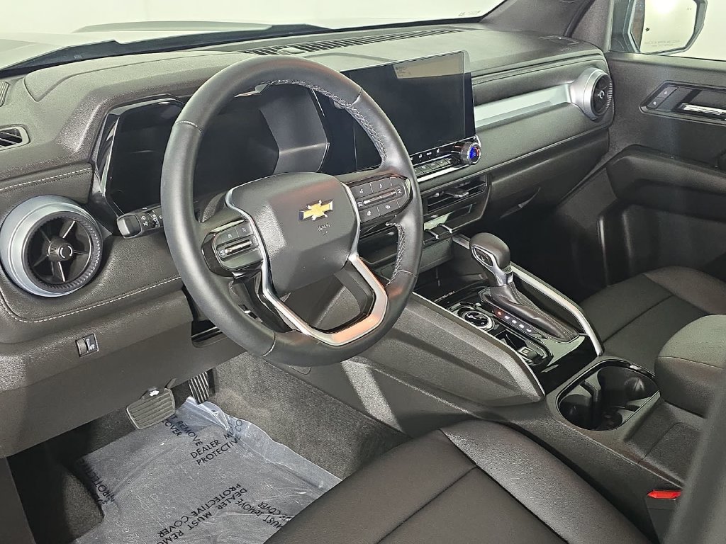 Used 2026 Chevrolet Colorado LT w/ LT Convenience Package AWD/4WD image 12