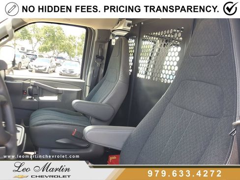 Used 2025 GMC Savana 2500 w/ Driver Convenience Package RWD image 16