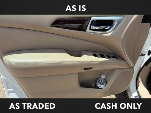 Used 2015 Nissan Pathfinder Platinum FWD image 10