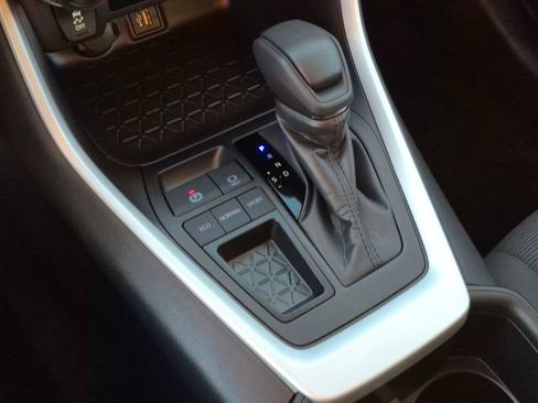 Used 2025 Toyota RAV4 LE image 12