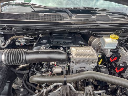 Used 2021 RAM 1500 Laramie w/ Off Road Group image 25