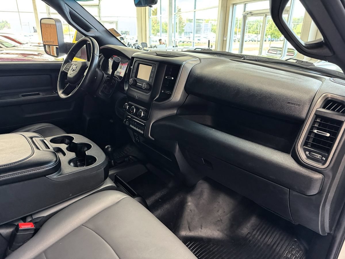 Used 2022 RAM 3500 Tradesman w/ Max Tow Package AWD/4WD image 17