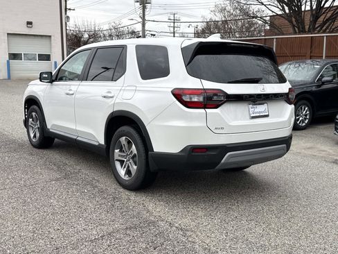 New 2025 Honda Pilot EX-L image 21