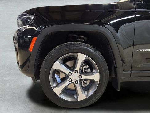 New 2026 Jeep Grand Cherokee L Limited w/ MOPAR Finishing Package AWD/4WD image 24