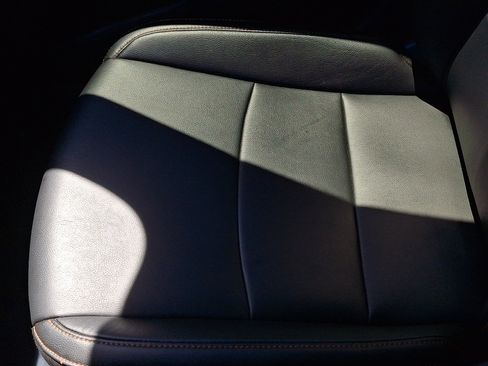 Used 2022 Nissan Sentra SR w/ SR Premium Package FWD image 25