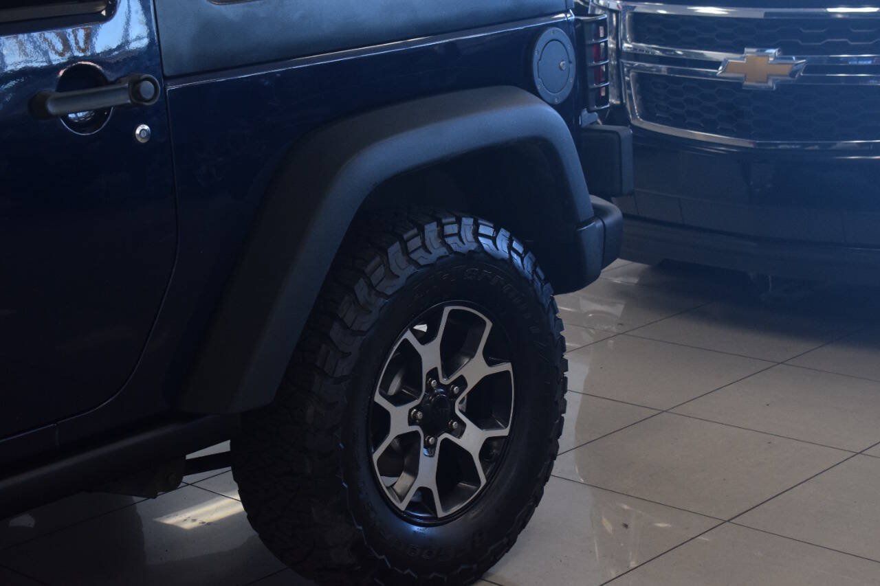 Used 2013 Jeep Wrangler Rubicon w/ PWR Convenience Group AWD/4WD image 21