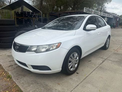 Used 2011 Kia Forte EX image 1