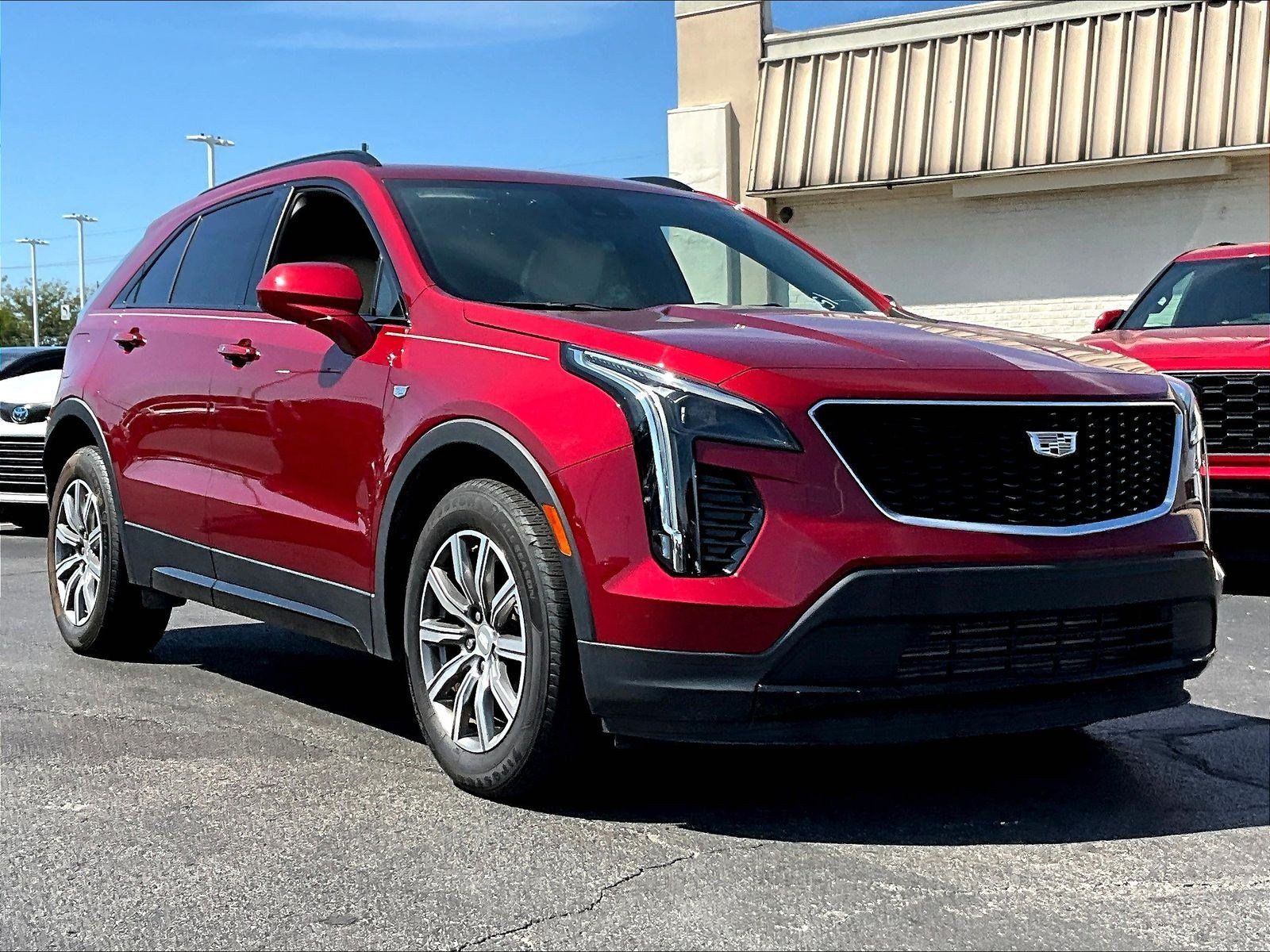 Used 2019 Cadillac XT4 Sport w/ Driver Awareness Package FWD image 3