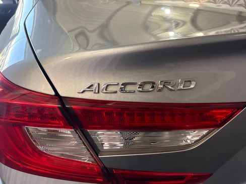 Used 2019 Honda Accord LX image 14