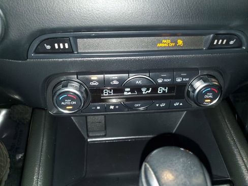 Used 2018 MAZDA CX-5 Touring w/ Preferred Equipment Package AWD/4WD image 20