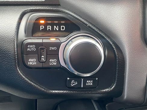 Used 2019 RAM 1500 Big Horn image 30