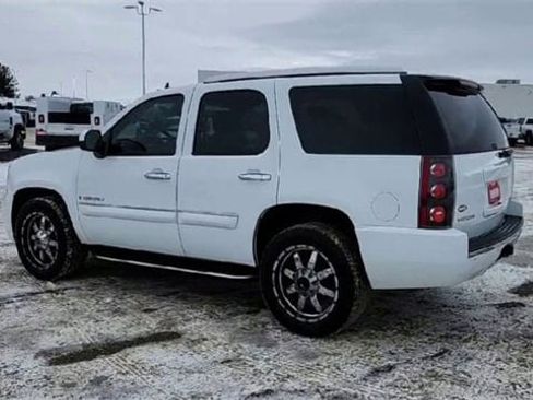 Used 2007 GMC Yukon Denali image 6