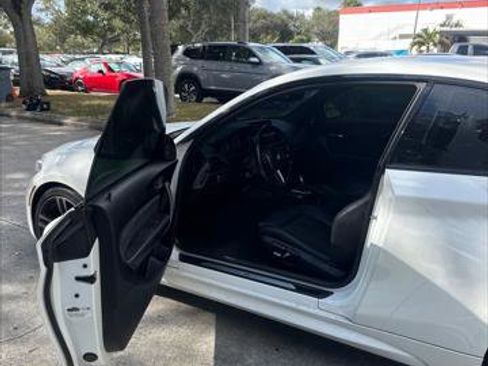 Used 2016 BMW M2 image 10