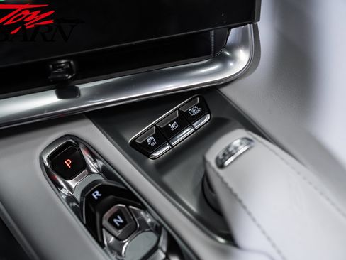Used 2022 Chevrolet Corvette Stingray Preferred Conv w/ Z51 Performance Package RWD image 44