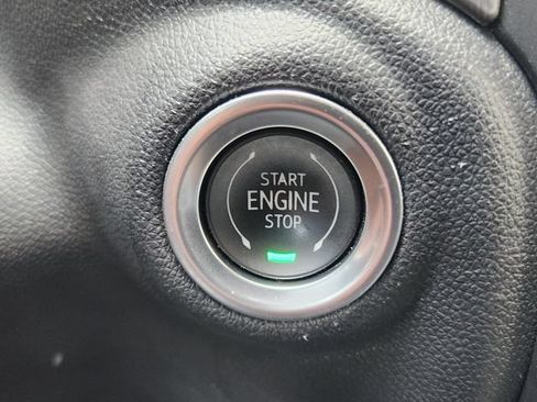 Used 2020 GMC Sierra 2500 Denali w/ Denali Ultimate Package AWD/4WD image 19