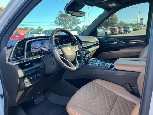 Used 2021 Cadillac Escalade Sport AWD/4WD image 6