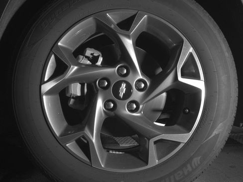 Used 2025 Chevrolet Trax LT w/ LT Convenience Package FWD image 12