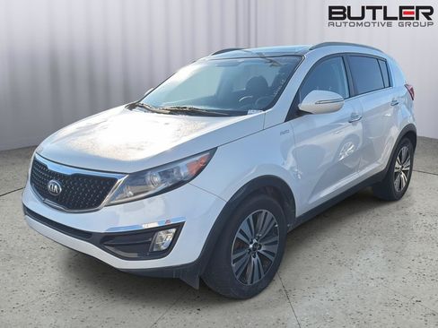 Used 2016 Kia Sportage EX w/ EX Premium Package AWD/4WD image 2