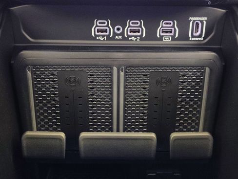 New 2026 RAM 2500 Limited AWD/4WD image 36