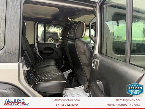 Used 2019 Jeep Wrangler Unlimited Sport S AWD/4WD image 12