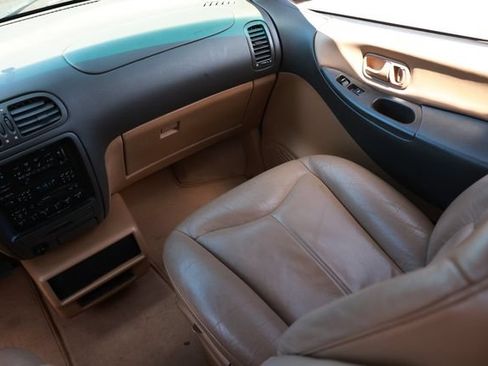 Used 1998 Mercury Villager FWD image 25