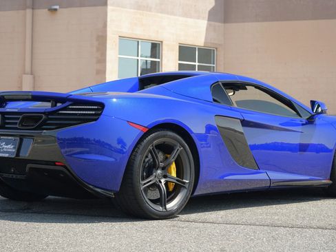 Used 2015 McLaren 650S Spider image 9