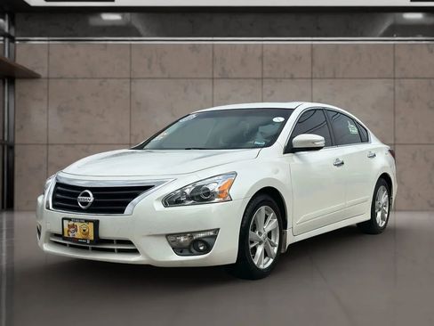 Used 2014 Nissan Altima 2.5 SL w/ Technology Package image 20