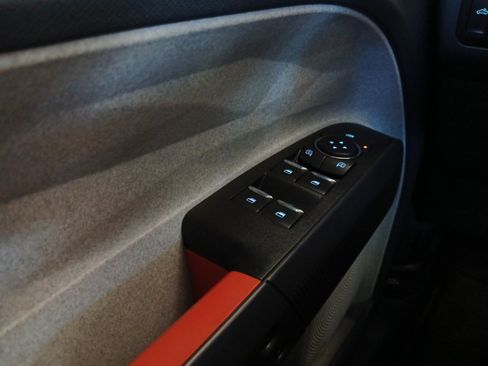 Used 2022 Ford Maverick XLT image 20