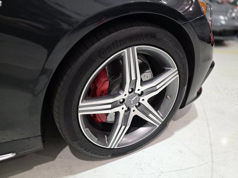 Used 2014 Mercedes-Benz S 63 AMG S 63 AMG AWD 4MATIC 4dr Sedan w/ Rear Seat Package image 21