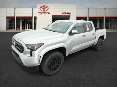 New 2025 Toyota Tacoma SR5