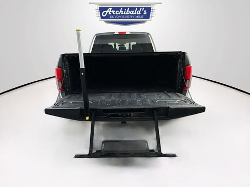 Used 2018 Ford F150 Lariat w/ Equipment Group 502A Luxury image 24