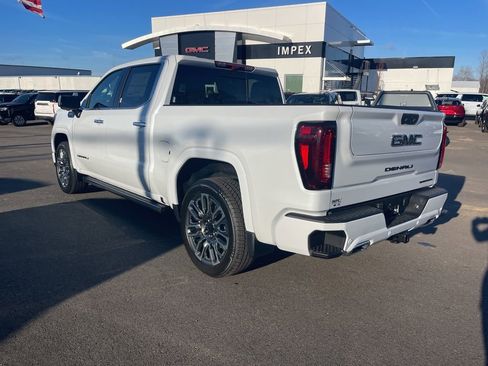New 2026 GMC Sierra 1500 Denali Ultimate w/ LPO, Black Badging Package AWD/4WD image 3