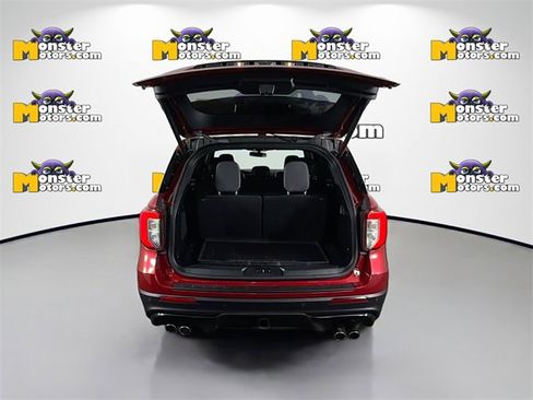 Used 2020 Ford Explorer ST w/ Premium Technology Package image 24